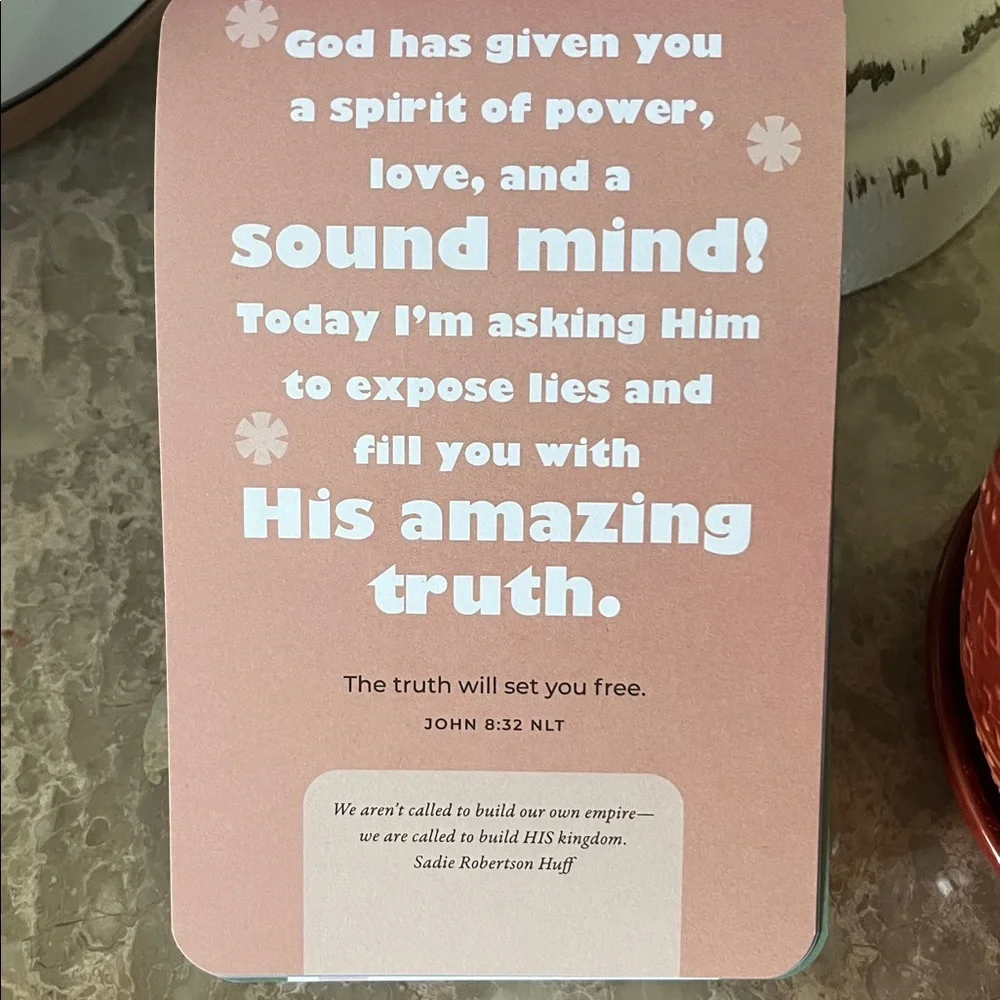 Celebrate the Good Pass-Along Notes by Sadie Robertson Huff - Blue and Gold